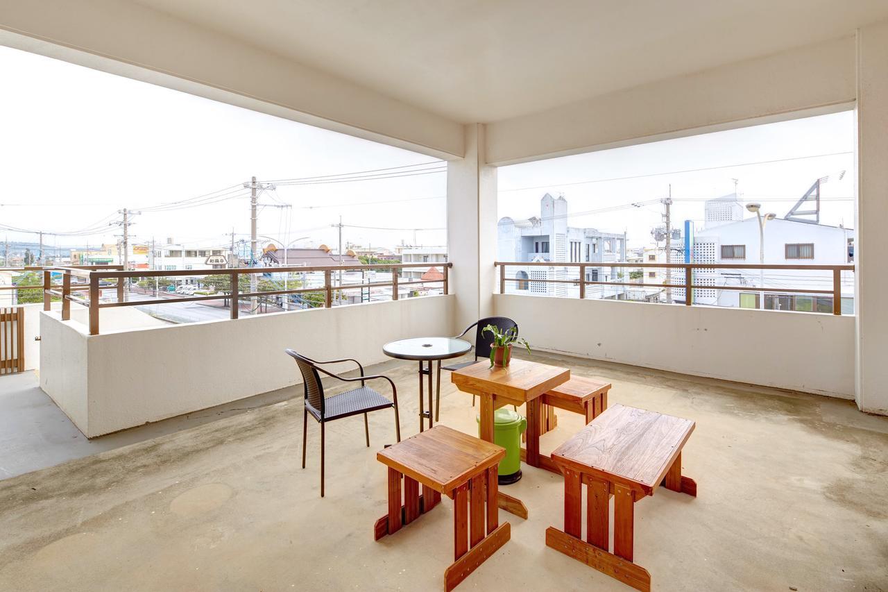 Condominium Aoi Sanmyaku Okinawa Extérieur photo